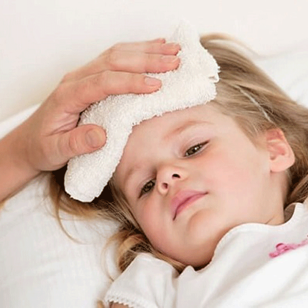 Trẻ bị cảm lạnh, cảm cúm là nguyên nhân thường xuyên khiến trẻ bị sổ mũi